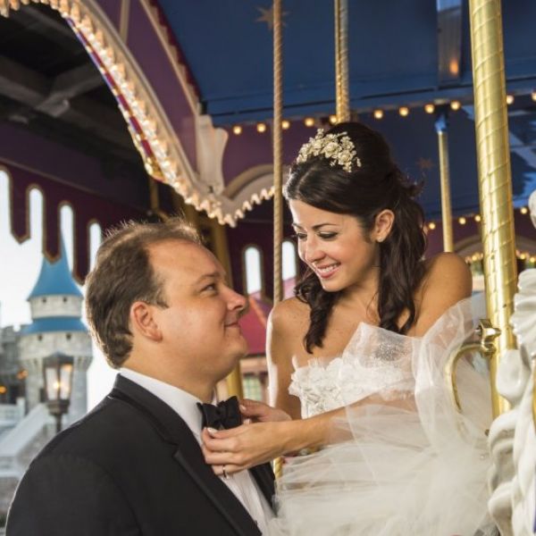 Dafne Guzmán se casa en Disney