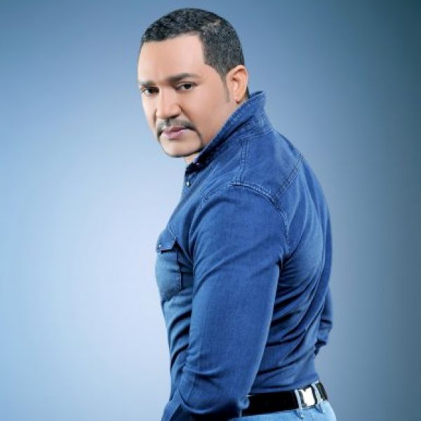 Frank Reyes confirma su reinado con exitosa gira por EE.UU.