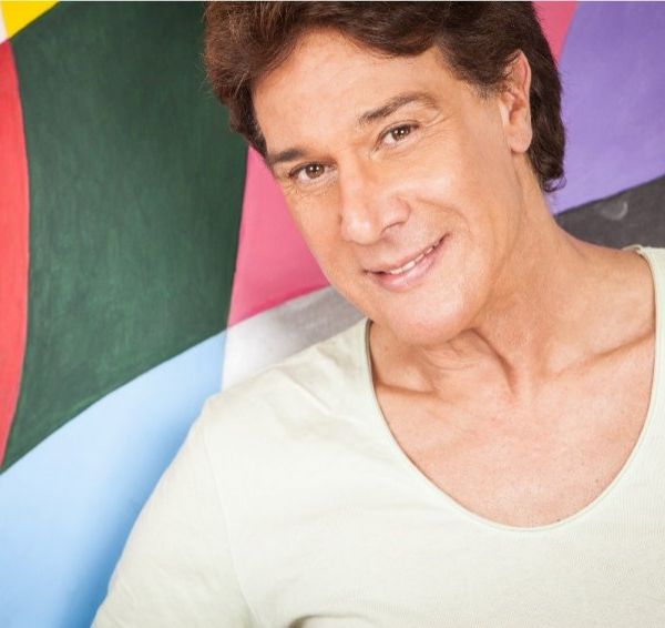 Fernando Allende muestra su vida a través del pincel