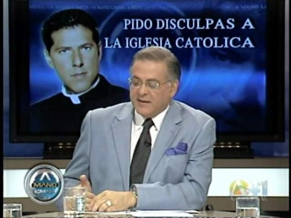 "A Mano Limpia"  con Oscar Haza cumple 1,400 programas