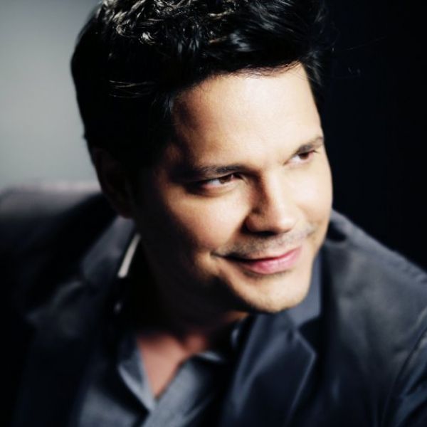 Rey Ruiz logra nominaci&oacute;n a "Premio Lo Nuestro 2010"